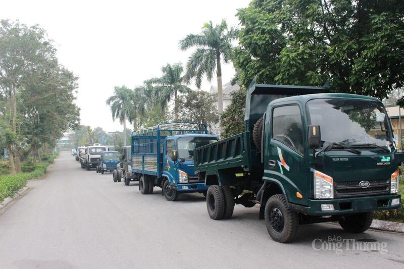 Xe hoàn thiện chuẩn bị giao khách hàng. Ảnh: VM