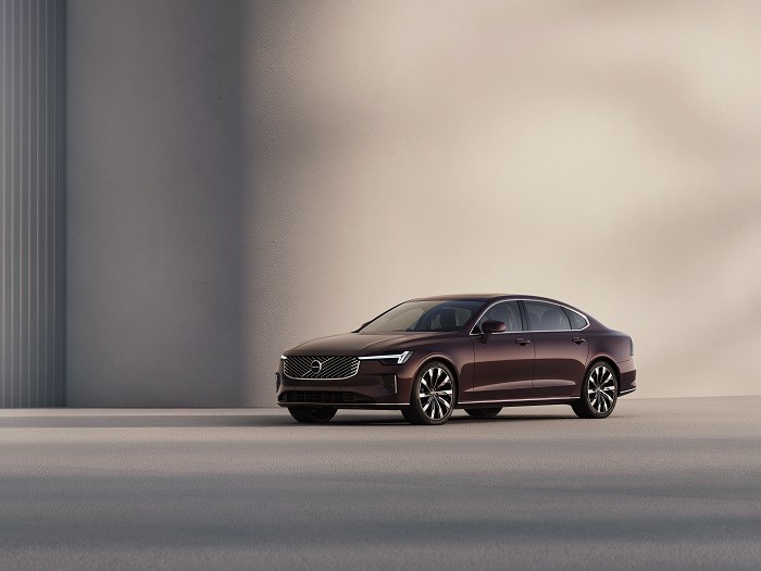 Volvo S90 – Biểu tượng Scandinavian sedan sang trọng trong kỷ nguyên mới Volvo S90 – Biểu tượng Scandinavian sedan sang trọng trong kỷ nguyên mới