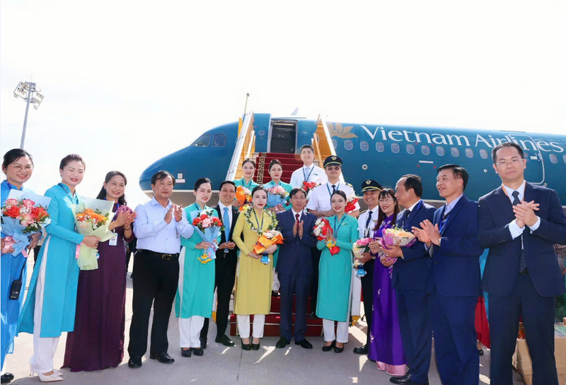Việc khai thác đường bay TP.Hồ Chí Minh - Điện Biên thể hiện cam kết của Vietnam Airlines trong tăng cường kết nối vùng và hỗ trợ phát triển kinh tế, xã hội tại các địa phương.