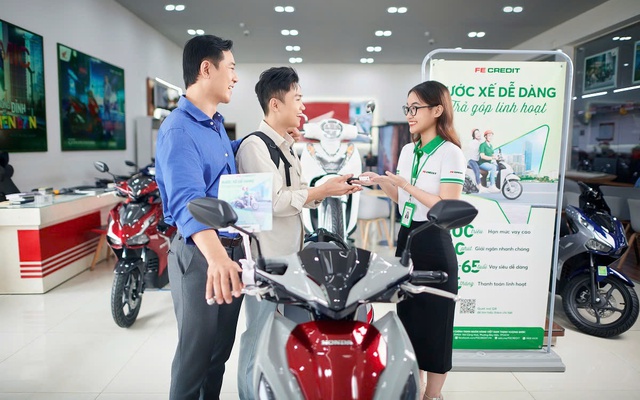 FE CREDIT tiếp sức người dân vùng lũ trên hành trình phục hồi sinh kế