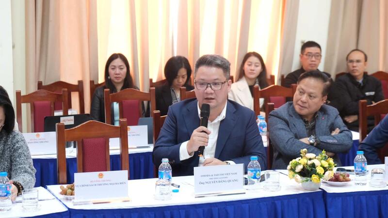 Các đại biểu đóng góp ý kiến đối với việc xây dựng chiến lược