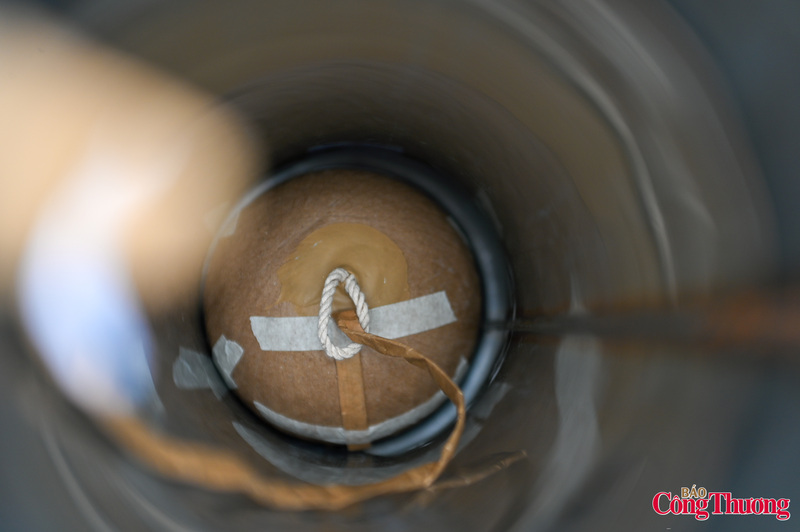 Thượng tá Tống Huy Hoàng, Phó Chỉ huy trưởng Ban Chỉ huy Phòng thủ Khu vực 3 Hồng Hà, cho biết trận địa số 5 tại vườn hoa Lạc Long Quân, phường Tây Hồ đang được gấp rút hoàn thiện và sẵn sàng phục vụ bà con ngắm pháo hoa chào năm mới.