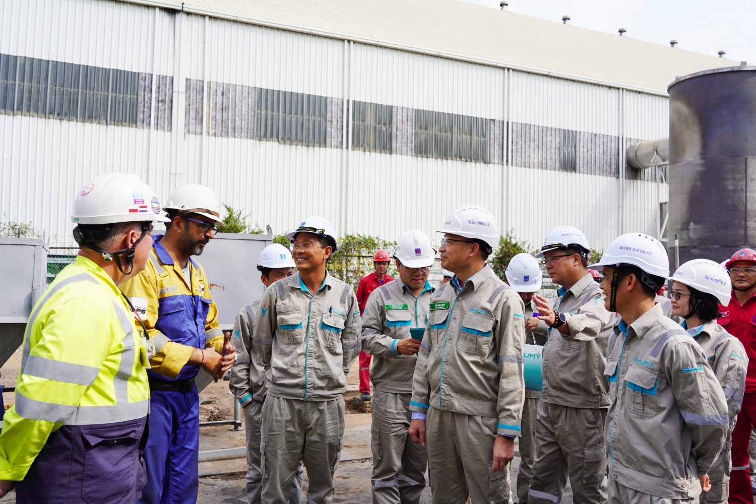 BDTT Nhà máy Đạm Phú Mỹ: Khí thế và niềm tin ngày đầu năm mới