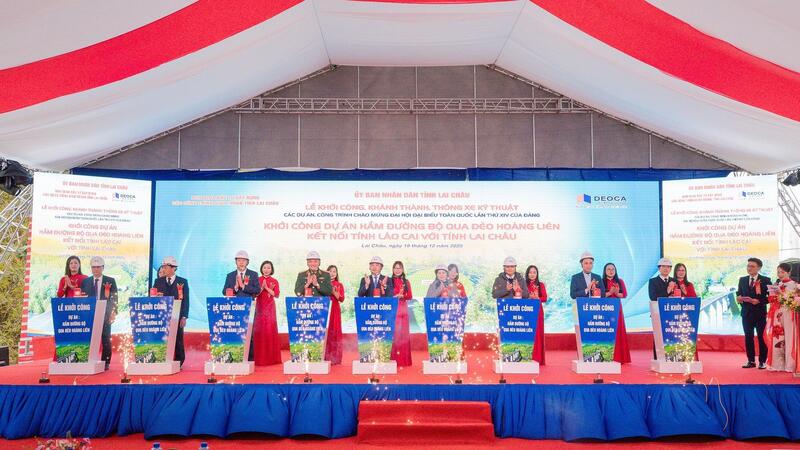 Lễ khởi công dự án hầm Hoàng Liên.