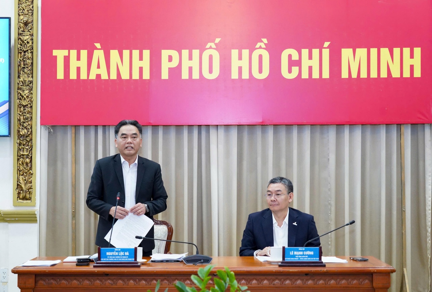 Petrovietnam làm việc với lãnh đạo TP Hồ Chí Minh, tiến tới ký kết thỏa thuận hợp tác Petrovietnam làm việc với lãnh đạo TP Hồ Chí Minh, tiến tới ký kết thỏa thuận hợp tác