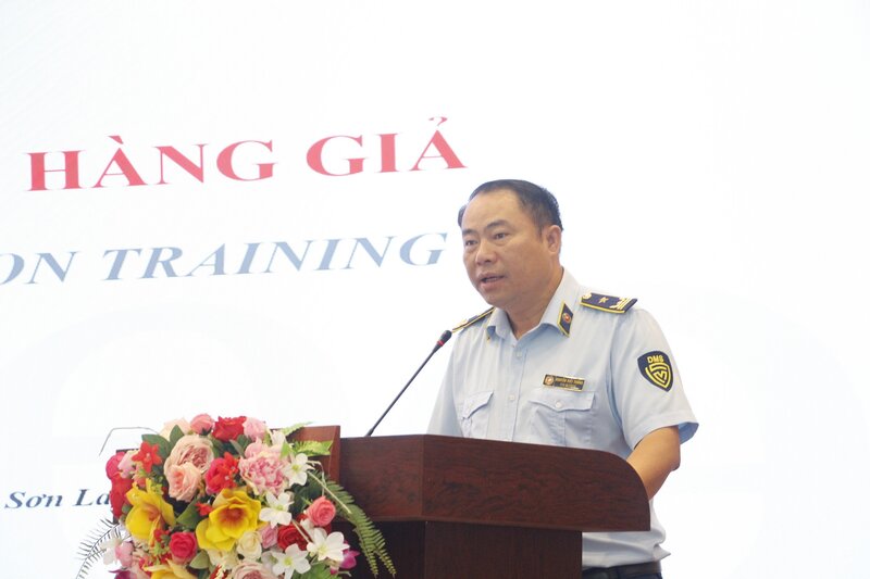 Ông Nguyễn Viết Thông - Quyền Chi cục trưởng Chi cục Quản lý thị trường tỉnh Sơn La. Ảnh: Minh Tôn