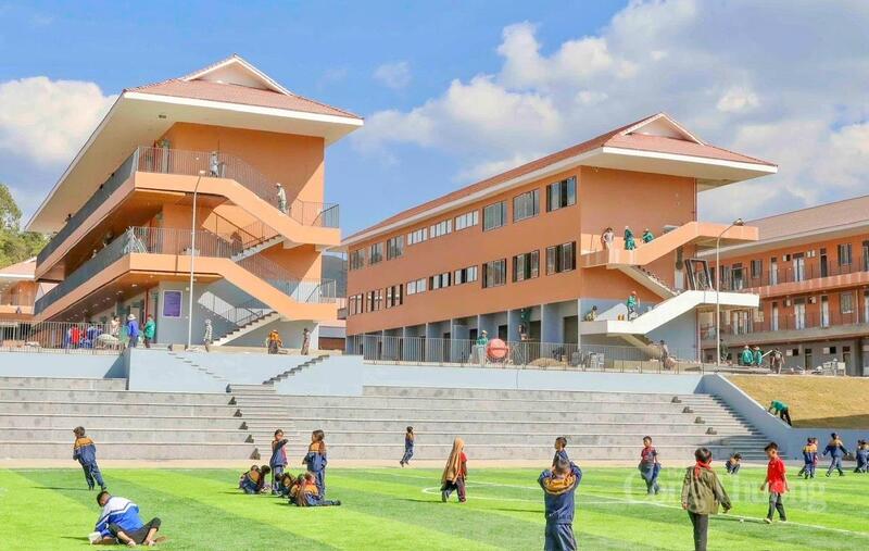 Trường Liên cấp Tiểu học - Trung học cơ sở Si Pa Phìn (tỉnh Điện Biên) đã hoàn thành, khang trang, hiện đại, nổi bật giữa núi rừng Tây Bắc