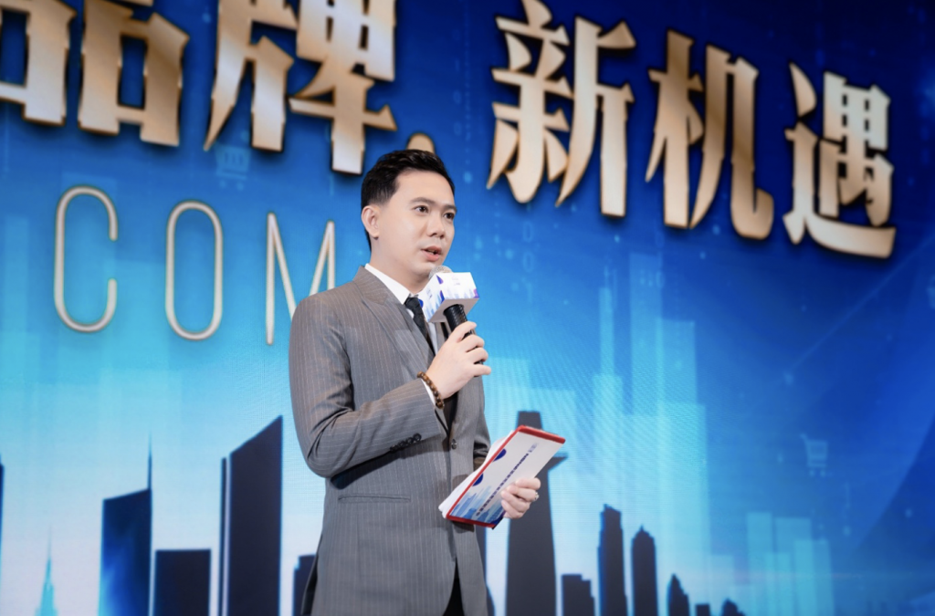 Chân dung CEO sáng lập Hệ thống tiếng Trung Hoa Ngữ Thành Nhân