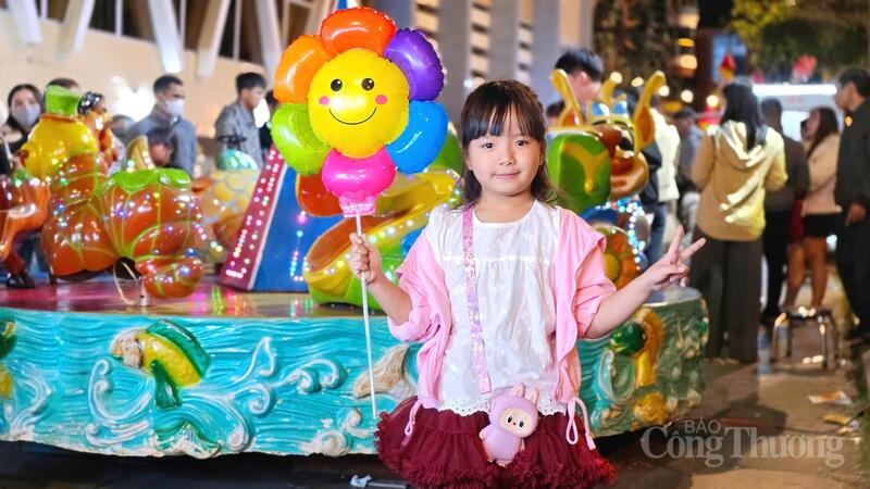 Nhiều sự kiện văn hóa, lễ hội và hoạt động quảng bá thu hút đông đảo người dân, du khách.