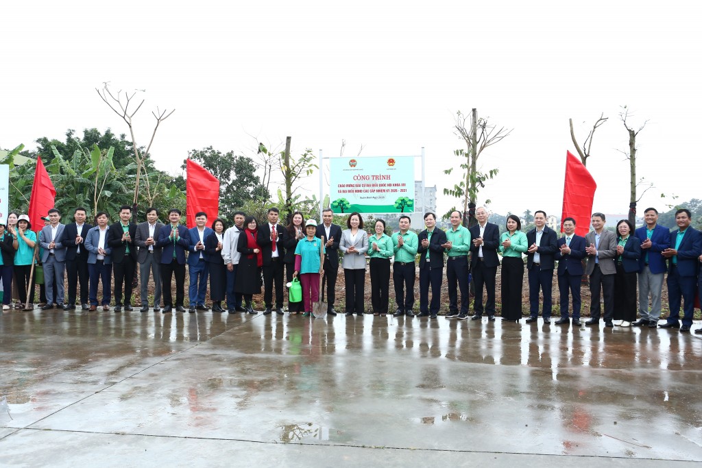 Hội Nông dân thành phố Hà Nội phát động “Tết trồng cây đời đời nhớ ơn Bác Hồ” Xuân Bính Ngọ 2026