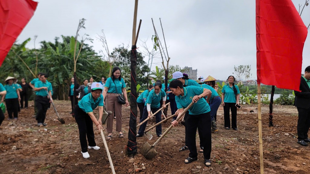 Hội Nông dân thành phố Hà Nội phát động “Tết trồng cây đời đời nhớ ơn Bác Hồ” Xuân Bính Ngọ 2026