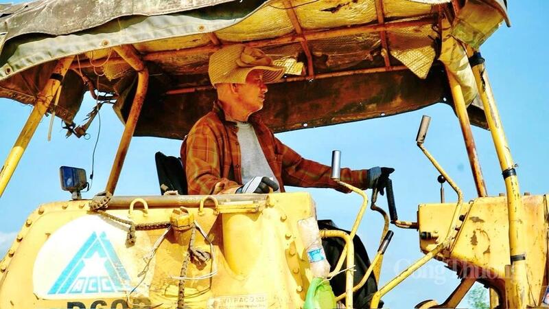 Lực lượng thi công bám trụ công trường, duy trì nhịp độ liên tục để bảo đảm tiến độ dự án trọng điểm của khu vực.