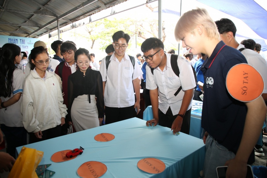 Gian hàng PVU lan tỏa tri thức và khát vọng sáng tạo tại Lễ hội Văn hóa học sinh - sinh viên