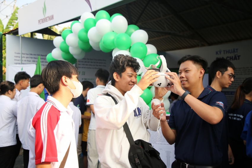 Gian hàng PVU lan tỏa tri thức và khát vọng sáng tạo tại Lễ hội Văn hóa học sinh - sinh viên