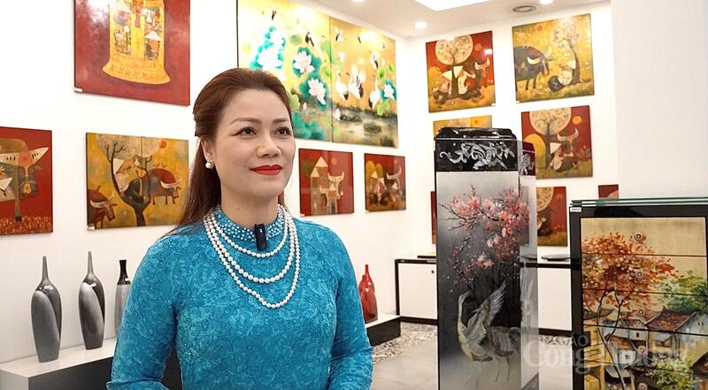 Bà Nguyễn Thị Minh Thu luôn dành nhiều tâm huyết cho hành trình gìn giữ và phát triển giá trị sơn mài Việt Nam. Ảnh: Minh Thuỳ