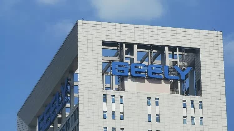 Mercedes-Benz phát triển nền tảng xe điện mới tại Trung Quốc, sử dụng kiến trúc của Geely