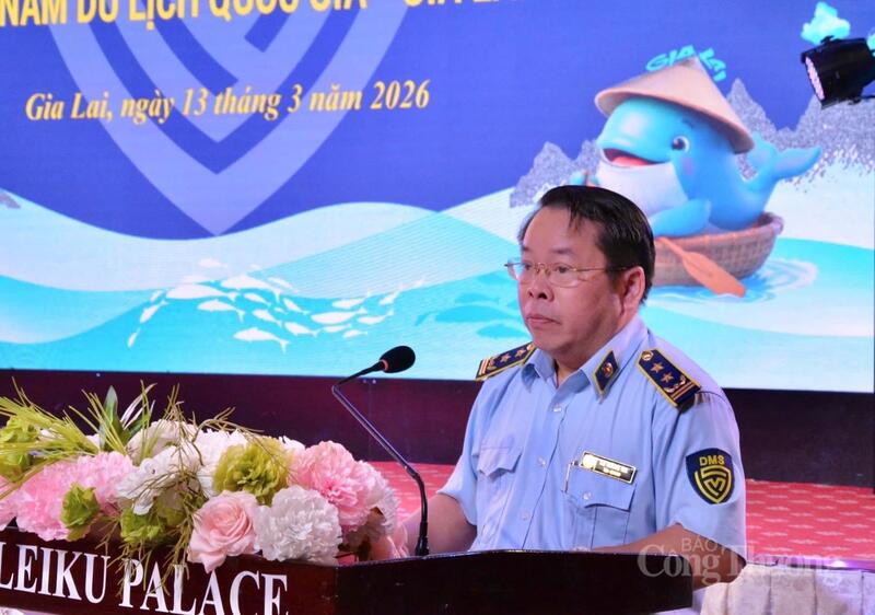 Ông Lê Hồng Hà - Chi cục trưởng Chi cục Quản lý thị trường tỉnh Gia Lai phát biểu khai mạc.