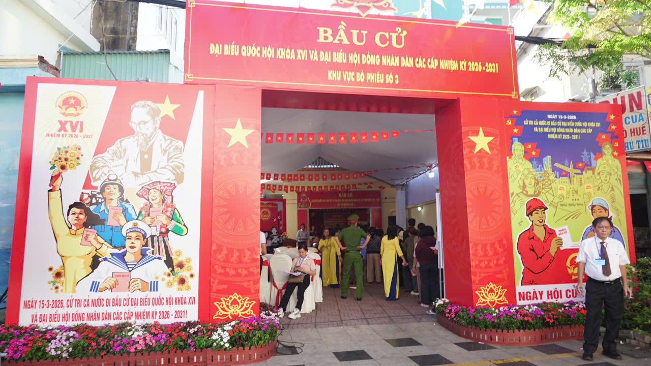 Cử tri “thủ phủ dầu khí”: Chọn người tài đức, hành động quyết liệt để phát triển đất nước Cử tri “thủ phủ dầu khí”: Chọn người tài đức, hành động quyết liệt để phát triển đất nước