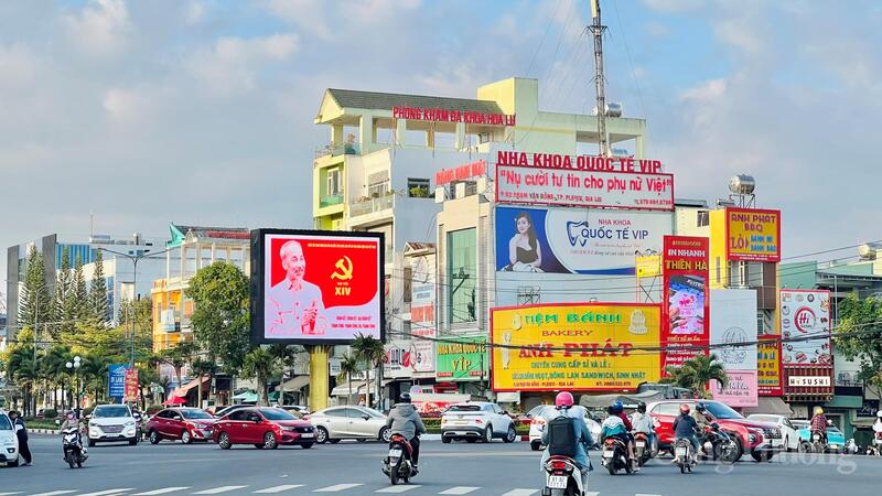 Pleiku từ chiến trường năm xưa trở thành đô thị cao nguyên hiện đại, giàu bản sắc. Ảnh: Hiền Mai