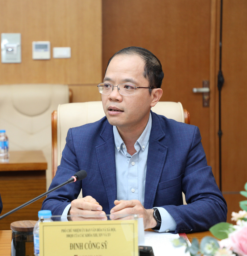 Ông Đinh Công Sỹ, Phó Chủ nhiệm Ủy ban Văn hóa và Xã hội, đại biểu Quốc hội các Khóa XIII, XIV và XV. Ảnh: H.Y