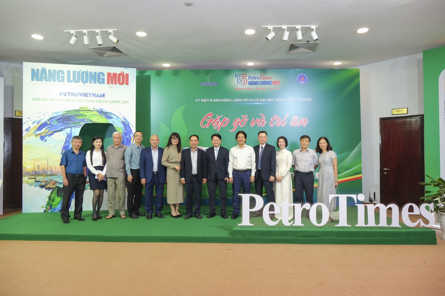 TS Nguyễn Quốc Thập - Chủ tịch Hội; Anh hùng lao động, TS Nguyễn Hùng Dũng - Phó Chủ tịch kiêm Tổng thư ký Hội. TS Nguyễn Quốc Thập - Chủ tịch Hội; Anh hùng lao động, TS Nguyễn Hùng Dũng - Phó Chủ tịch kiêm Tổng thư ký Hội.