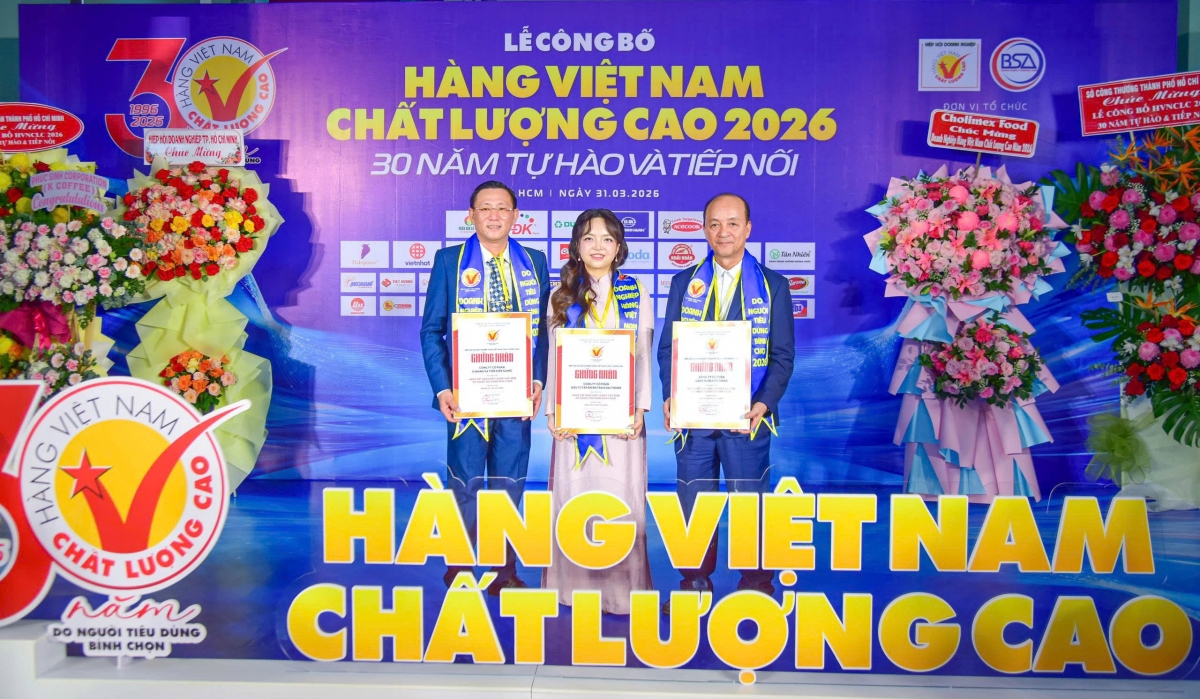 Tân Á Đại Thành: 20 năm liên tiếp được vinh danh hàng Việt Nam chất lượng cao Tân Á Đại Thành: 20 năm liên tiếp được vinh danh hàng Việt Nam chất lượng cao
