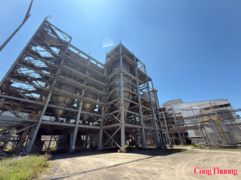 Nhà máy nhiên liệu sinh học Dung Quất hiện đang bước vào giai đoạn tăng tốc sau khi tái vận hành, với mục tiêu đạt 100% công suất trong tháng 4/2026 để đảm bảo nguồn cung ethanol (E100) cho pha trộn xăng sinh học E10.