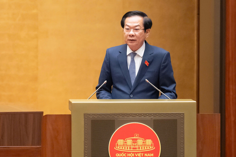 Bộ trưởng Bộ Nội vụ Đỗ Thanh Bình trình bày Tờ trình của Chính phủ về Đề án thành lập thành phố Đồng Nai trực thuộc Trung ương