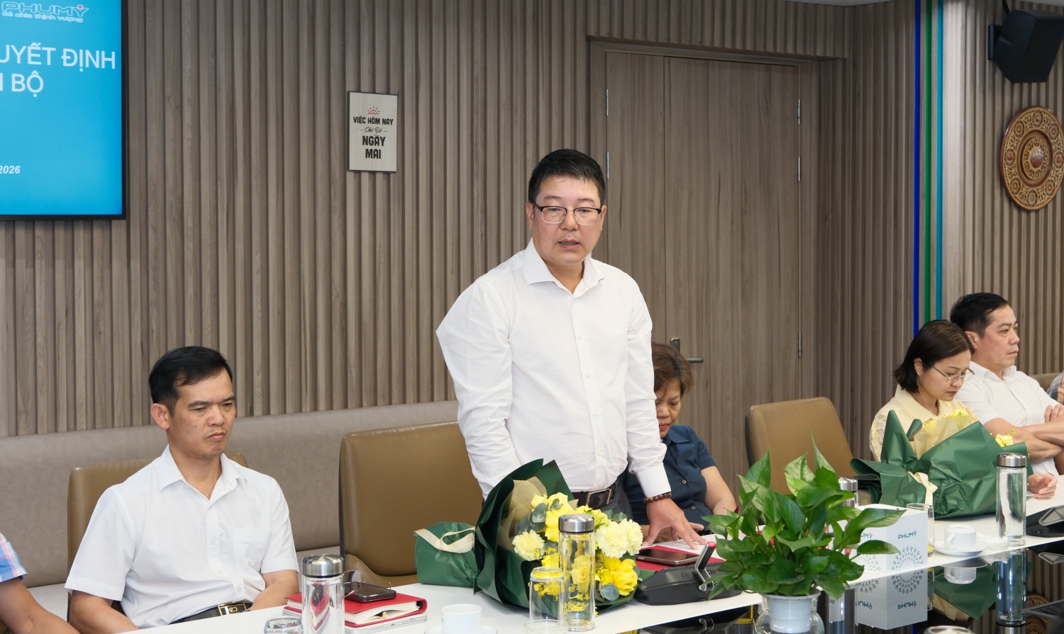 PVFCCo - Phú Mỹ trao quyết định bổ nhiệm lại hai Phó Tổng Giám đốc