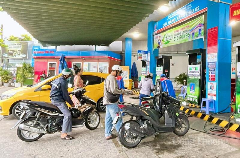 Xăng sinh học E10 được xem là tín hiệu tích cực trong lộ trình chuyển dịch năng lượng, hướng tới mục tiêu phát triển bền vững.