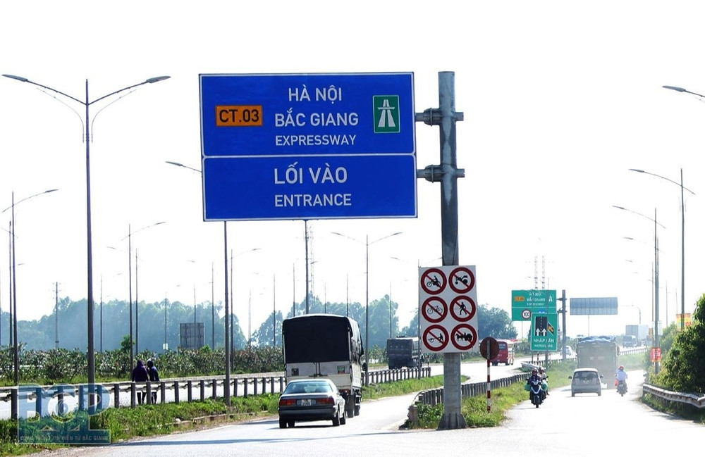 Tuyến cao tốc Hà Nội - Bắc Giang đang đứng trước ngưỡng quá tải với hơn 55.000 lượt phương tiện mỗi ngày đêm 120250507101626.jpg