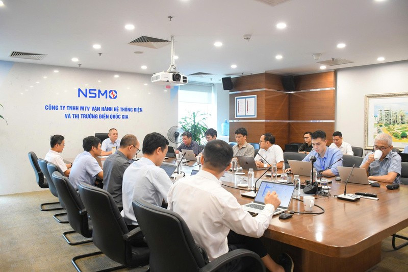 NSMO đã phối hợp với các đơn vị sửa chữa, bảo dưỡng lưới điện nhằm bảo đảm mức khả dụng cao nhất cho hệ thống truyền tải. Ảnh: CT nsmo-hop-khan-nham-ung-pho-bao-so-10-14265461.jpg