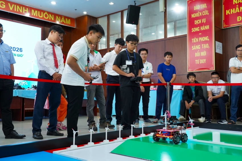 STEM Innovation Petrovietnam: Khơi nguồn đam mê khoa học đỉnh cao tại Sáng tạo Robot PVU 2026 STEM Innovation Petrovietnam: Khơi nguồn đam mê khoa học đỉnh cao tại Sáng tạo Robot PVU 2026