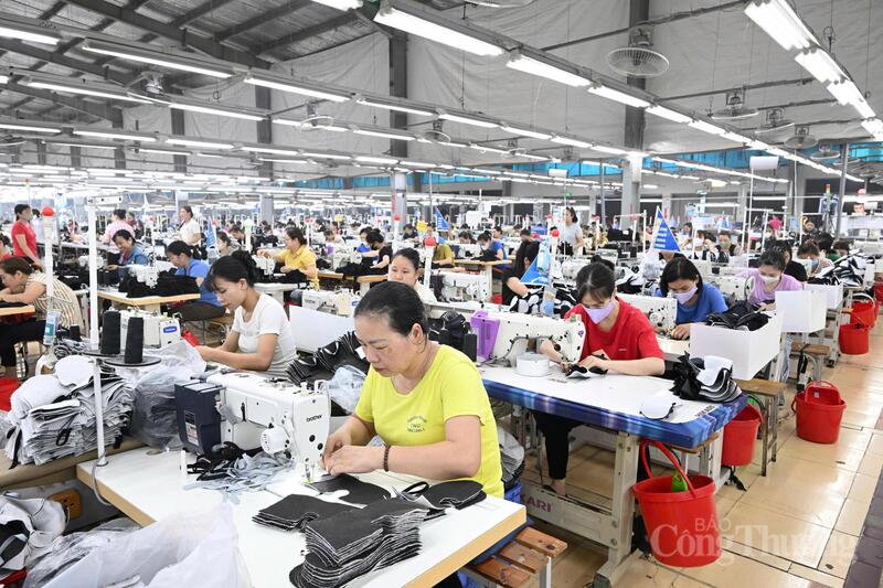 ASEAN không còn chỉ là thị trường tiêu thụ mà đang trở thành không gian liên kết sản xuất, logistics và công nghệ, mở ra yêu cầu mới cho xúc tiến thương mại. Ảnh: Cấn Dũng