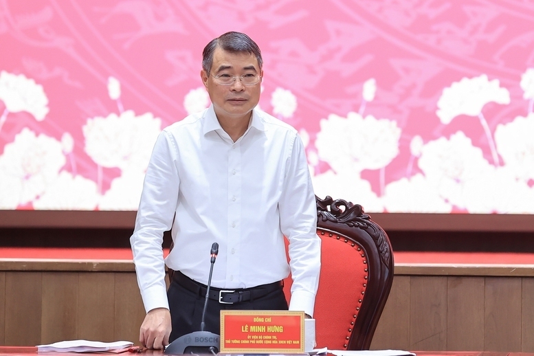 Thủ tướng Lê Minh Hưng làm việc với Ban Thường vụ Thành ủy Hà Nội. Ảnh: VGP
