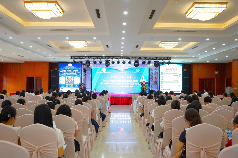 Toàn cảnh hội nghị. Ảnh: Mai Liễu