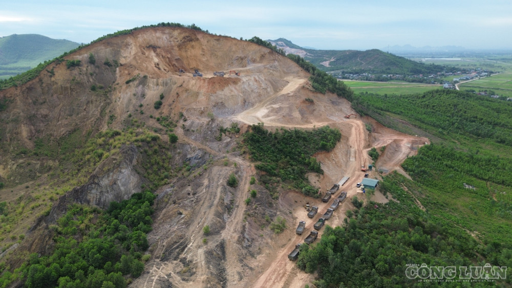 clo_br_toan-canh-mo-khai-thac-dat-cua-cong-ty-lam-minh-tai-xa-tuong-linh-tinh-thanh-hoa.jpg
