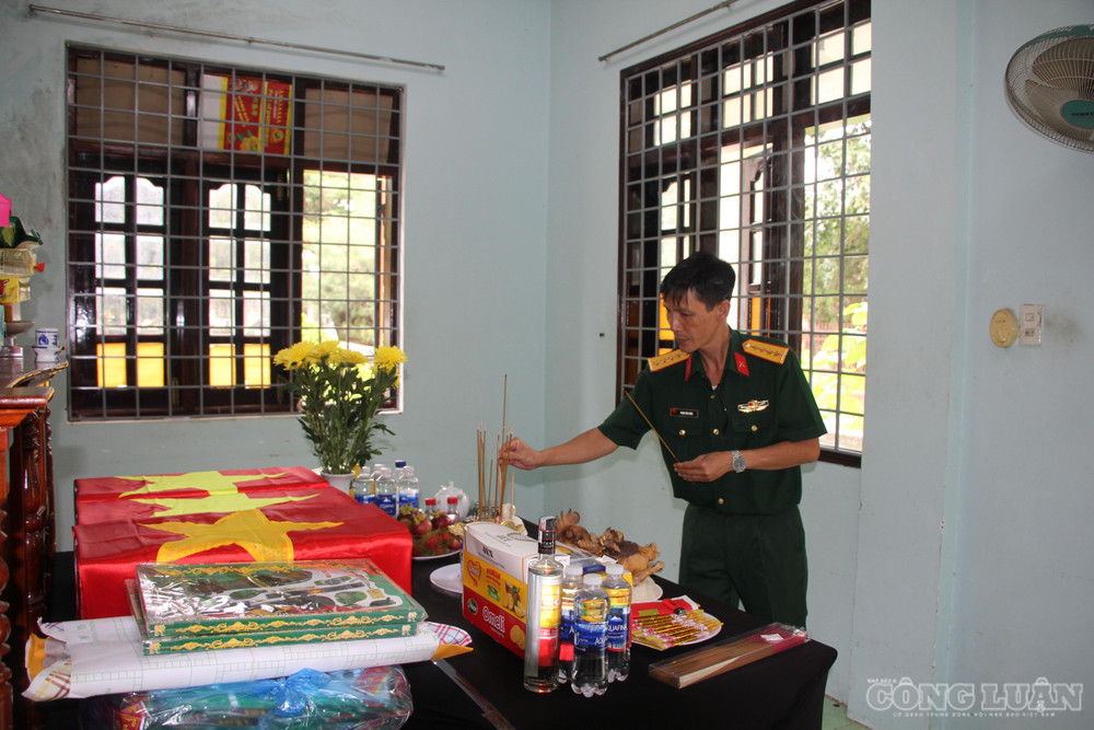 Các hài cốt sau khi cất bốc đã được đưa về nhà quản trang để thờ cúng và dâng hương clo_br_1783333513030-7020462797444541469-g6502242062477657676-acb7d10546c90d37f81096770647577f.jpg