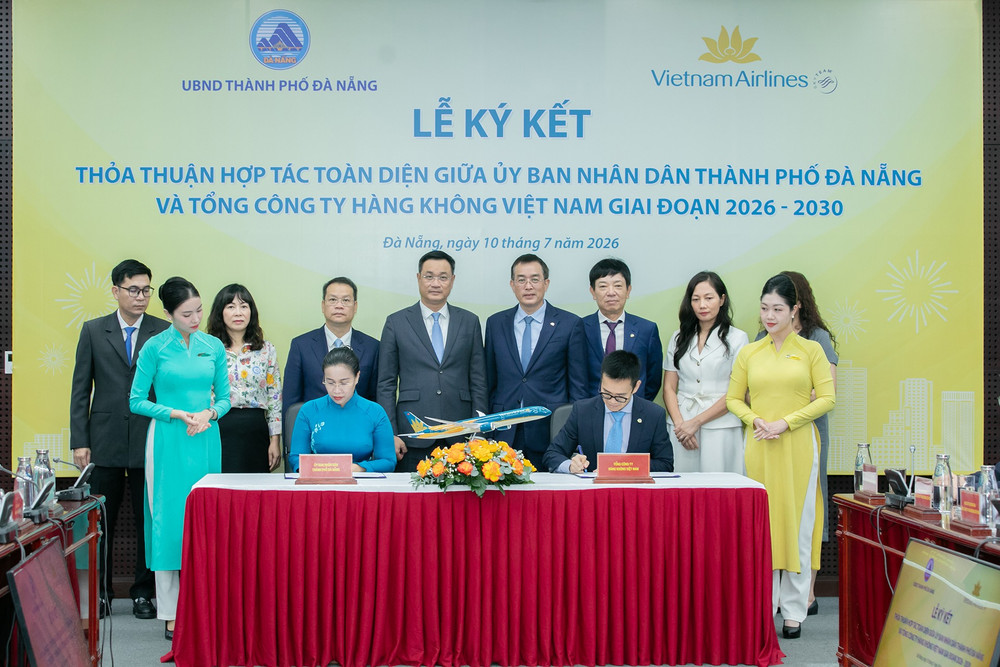 1-vietnam-airlines-va-ubnd-tp-da-nang-ky-ket-thoa-thuan-hop-tac-toan-dien-giai-doan-2026-2031.jpg