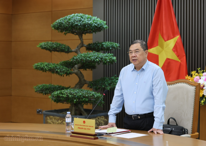 Phó Thủ tướng Thường trực Phạm Gia Túc chủ trì cuộc làm việc với Bộ Tài chính cùng các bộ, ngành, doanh nghiệp - Ảnh: VGP/Phương Nguyên