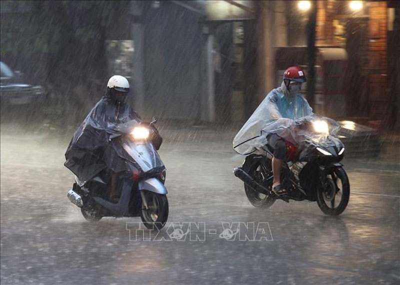 Thời tiết hôm nay (23-7): Bắc Bộ mưa rào và dông "giải nhiệt"
