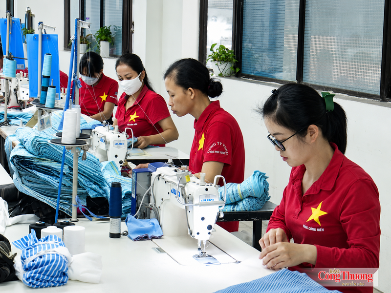 Sản xuất công nghiệp được đánh giá là một trong những động lực tăng trưởng GDP những tháng đầu năm.