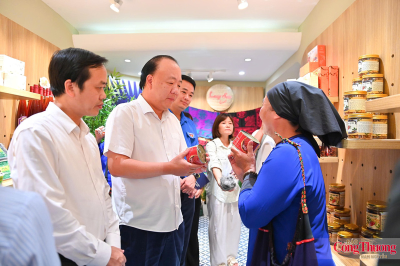 Chương trình Sức sống hàng Việt với chủ đề "Lạng Sơn Corner" diễn ra từ 31/7 đến 1/8/2026. Ảnh: Nam Nguyễn