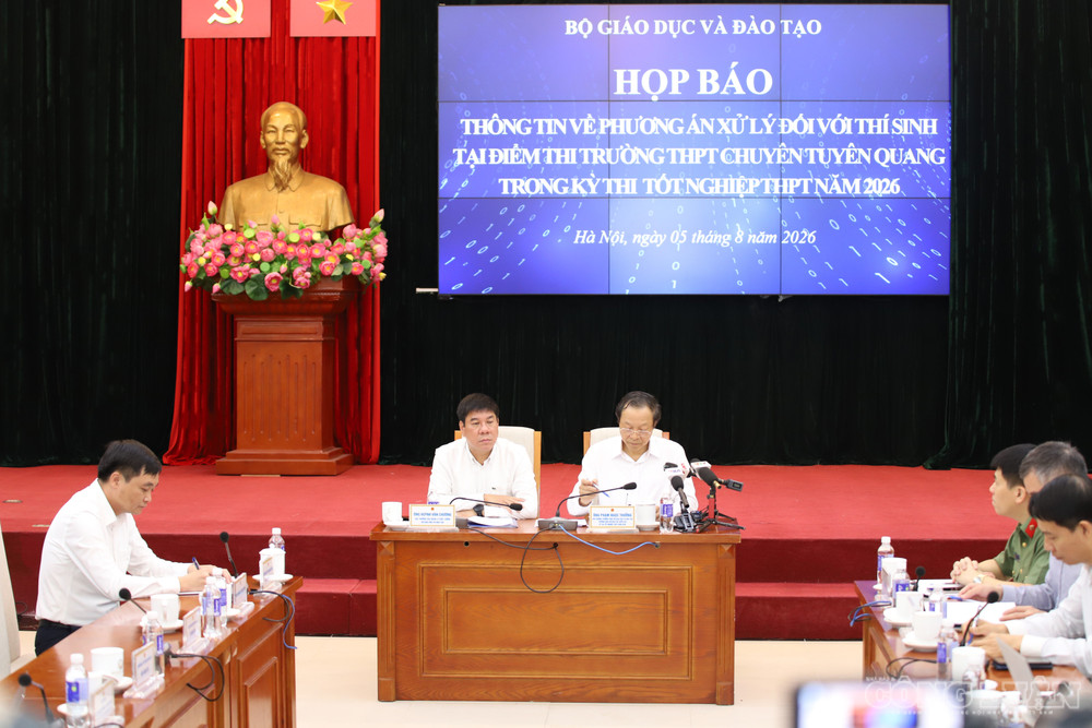 Bộ Giáo dục và Đào tạo chính thức công bố phương án xử lý đối với 328 thí sinh tại Điểm thi Trường THPT chuyên Tuyên Quang. clo_br_img-0820.jpg