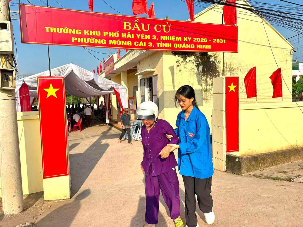 Tuổi trẻ Quảng Ninh tiếp tục phát huy vai trò xung kích, tình nguyện, trách nhiệm của đoàn viên, thanh niên trong tham gia công việc chung của cộng đồng. Ảnh: Hoàng Hà doan-thanh-nien-6.jpg