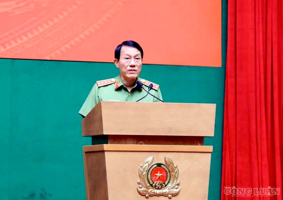 Đại tướng Lương Tam Quang, Bộ trưởng Bộ Công an, phát biểu tại hội thảo. Ảnh Diệu Linh clo_br_ongquang.jpg