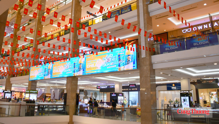 Trung tâm Outlet là một hướng đi mới, phù hợp với TP. Hồ Chí Minh - trung tâm kinh tế năng động quy mô lớn nhất cả nước.