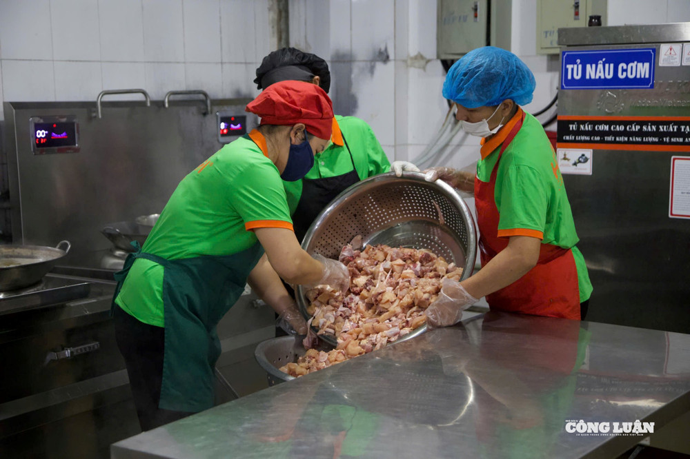 Hà Nội ban hành Quy chế quản lý Hệ thống dữ liệu dinh dưỡng, an toàn thực phẩm học đường. Ảnh: V. Hiền z7685796525009_a993c1ac12023889cd5dcdbcca271fe2.jpg