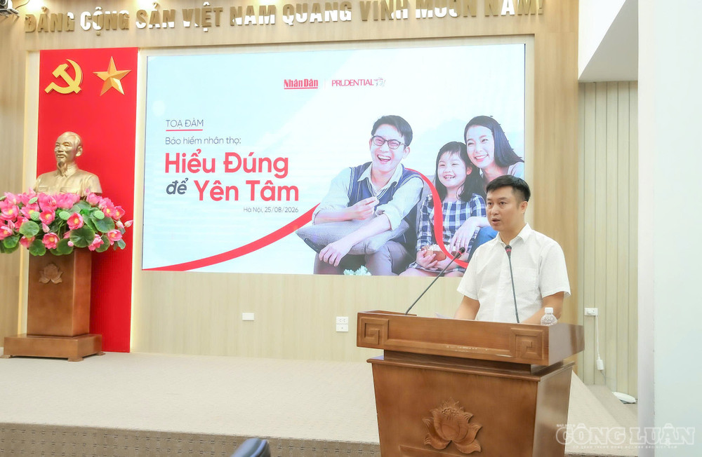 Phó Trưởng Ban Nhân Dân điện tử Nguyễn Hoàng Nhật phát biểu khai mạc tọa đàm. clo_br_2aoboqtuxkiz2grvsppm276tvndvagfve1bvyc7c.jpg