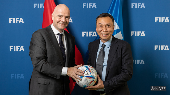 Việc chủ tịch FIFA dự khán trận chung kết ASEAN Cup sẽ là cơ hội để bóng đá Việt Nam giới thiệu hình ảnh một nền thể thao đang có những bước tiến vững chắc.